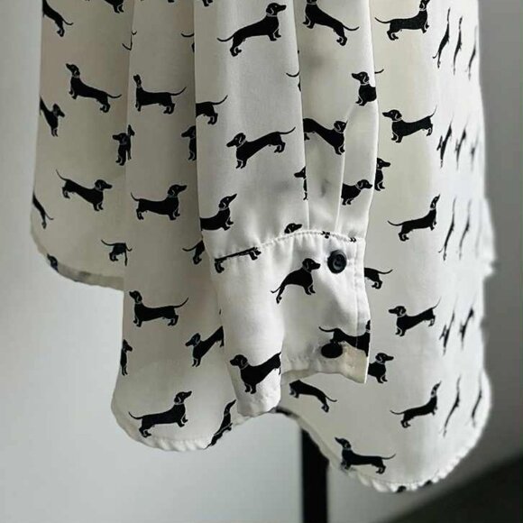 Cartise Ivory & Black Dachshund-Print Lightweight Button Front Blouse – US 4 - Picture 7 of 13